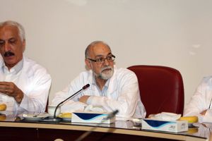جلسه کمیته مورتالییتی مورخ هشتم آبان ماه سال جاری در مرکز قلب و عروق شهید رجایی: عکس شماره 5 / 12